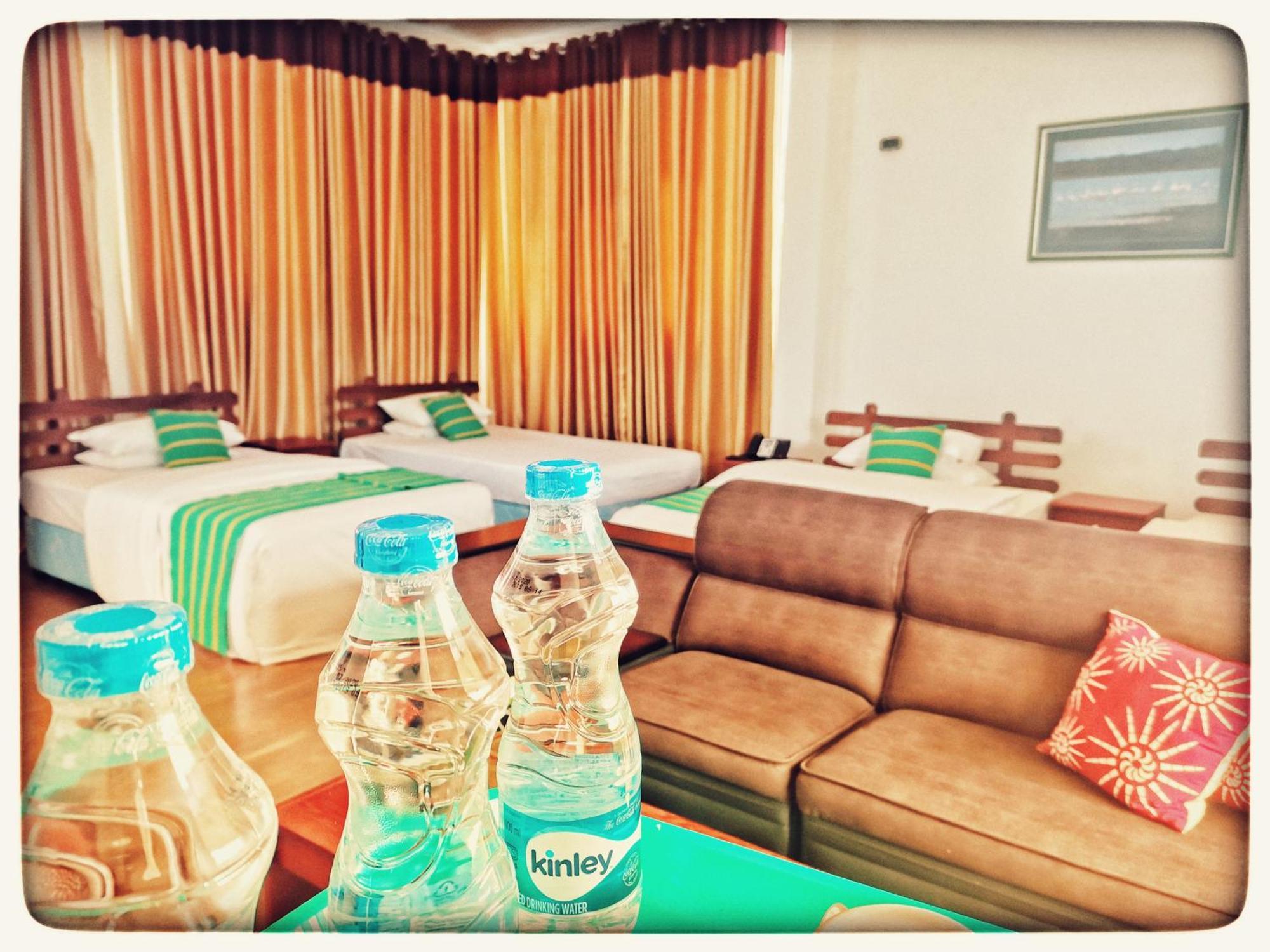 Bed and Breakfast Yala Golden Wild Tissamaharama Exterior foto